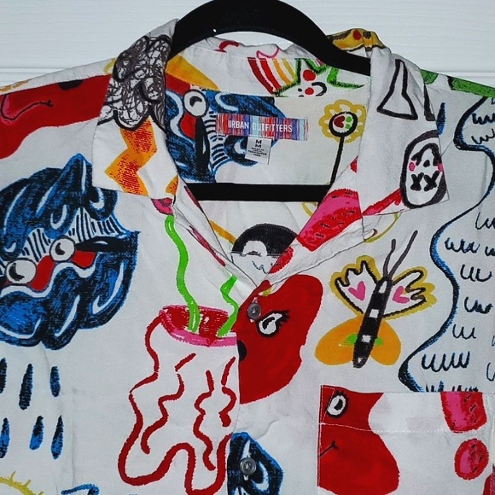 Urban Outfitters Men's Doodle Short Sleeve Shirt Size Medium - Picture 6 of 10